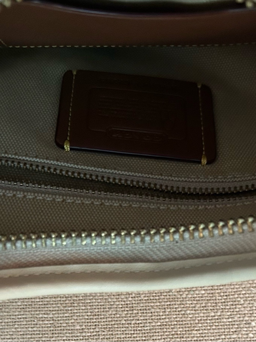 COACH Ergo C2265 Cream Leather Handbag - Picture 3 of 3